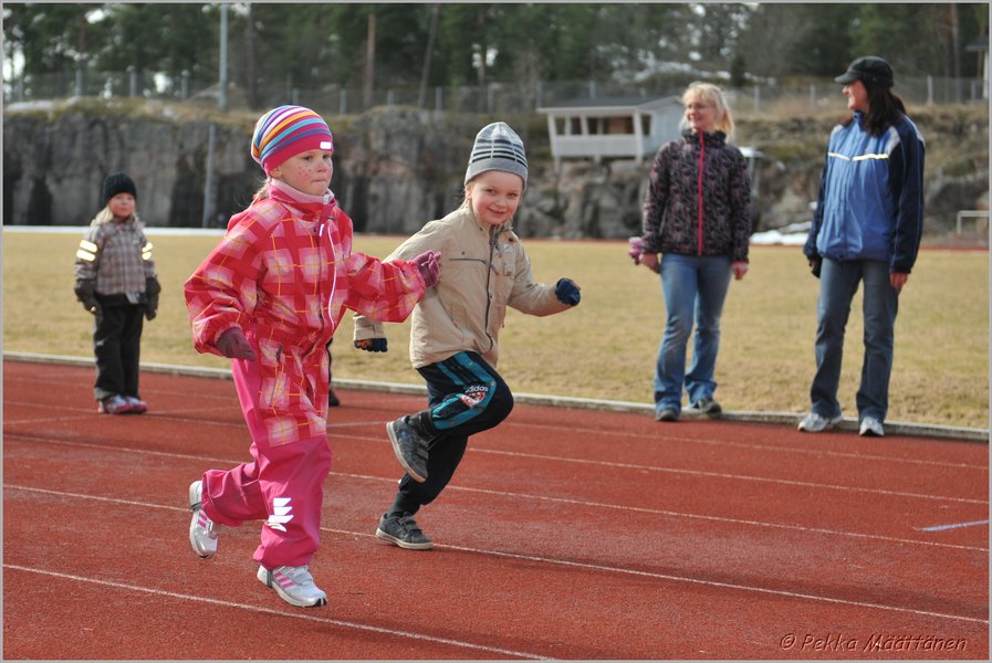 2012-04-01_ULKOKAUDEN_AVAJAISET (87).JPG