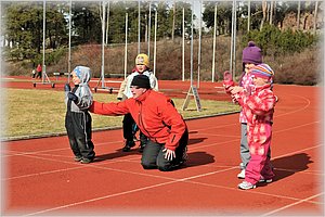 2012-04-01_ULKOKAUDEN_AVAJAISET (28).JPG