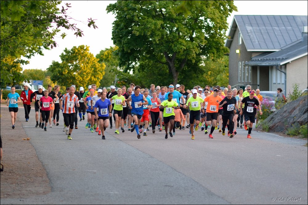 2017-07-27_Unikeon_aamuholkka (19).jpg