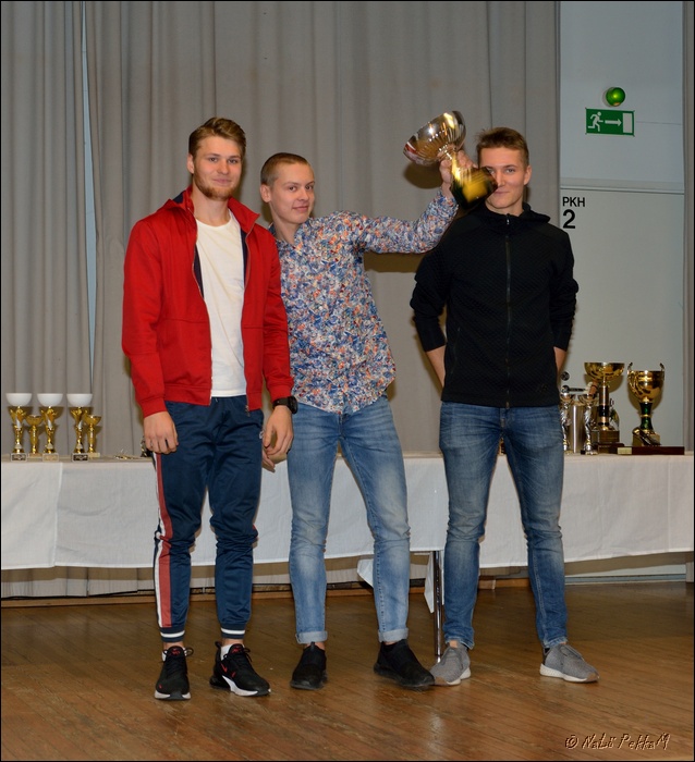 2018-11-18_Ulkokauden_paattajaiset_ (79).jpg